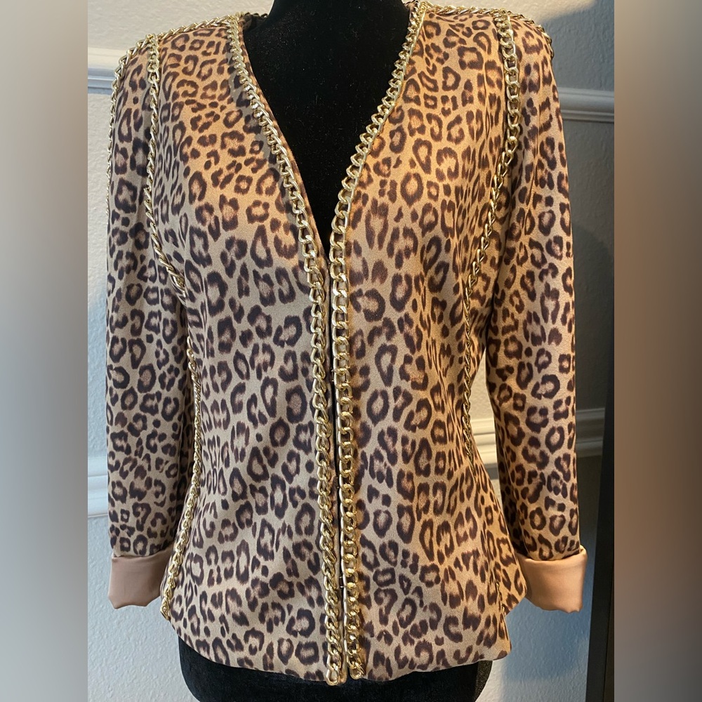 XS Boston Proper leopard faux suede jacket blazer with gold chain trim - Picture 6 of 13